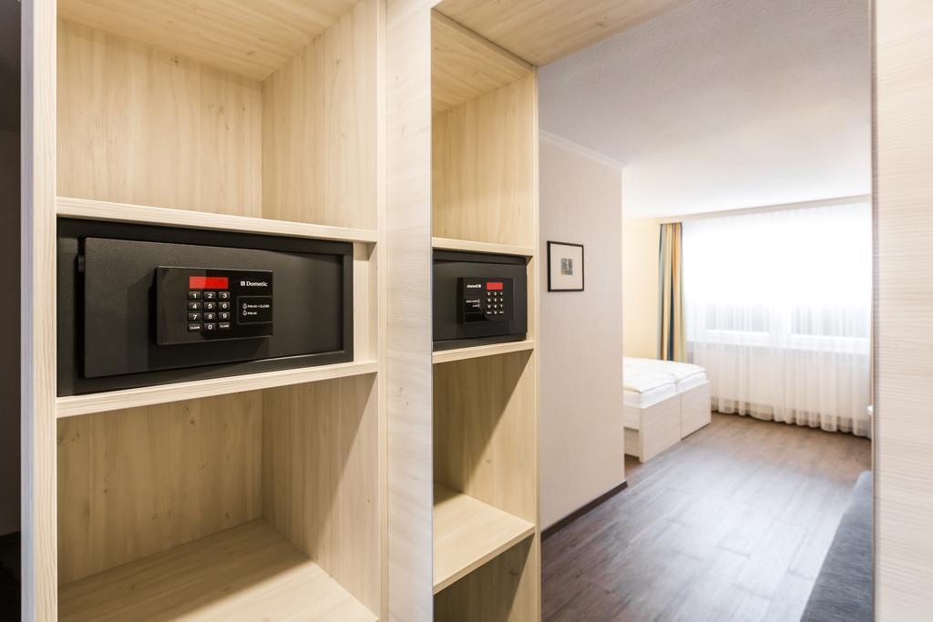 Land-gut-hotel Westerkrug Hotel 3*